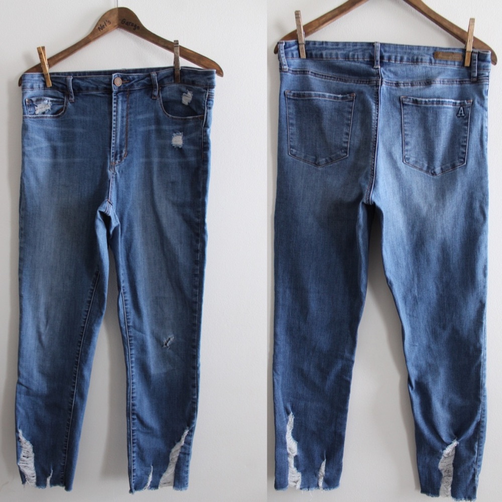 Articles of Society Cropped Raw Hem Jeans 31 12 Preowned